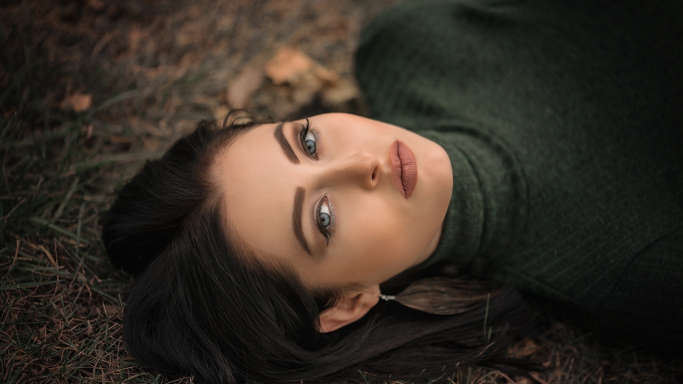 women, portrait, face, women outdoors, depth of field, leaves, , , , ,   , , 