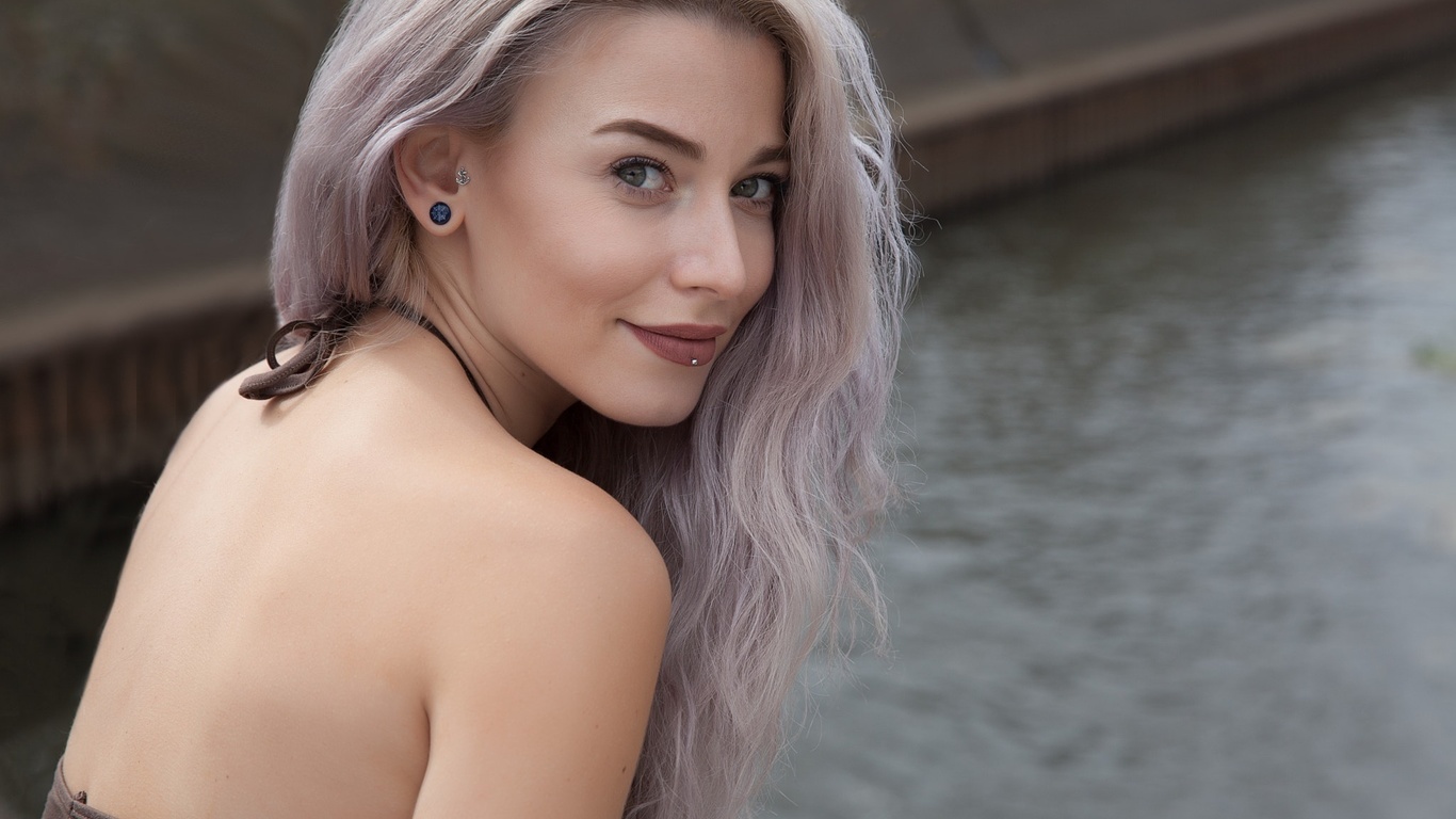 women, portrait, depth of field, women outdoors, smiling, pierced lip, dyed hair, , lips, blonde, , , ,   , ,  ,  , , 