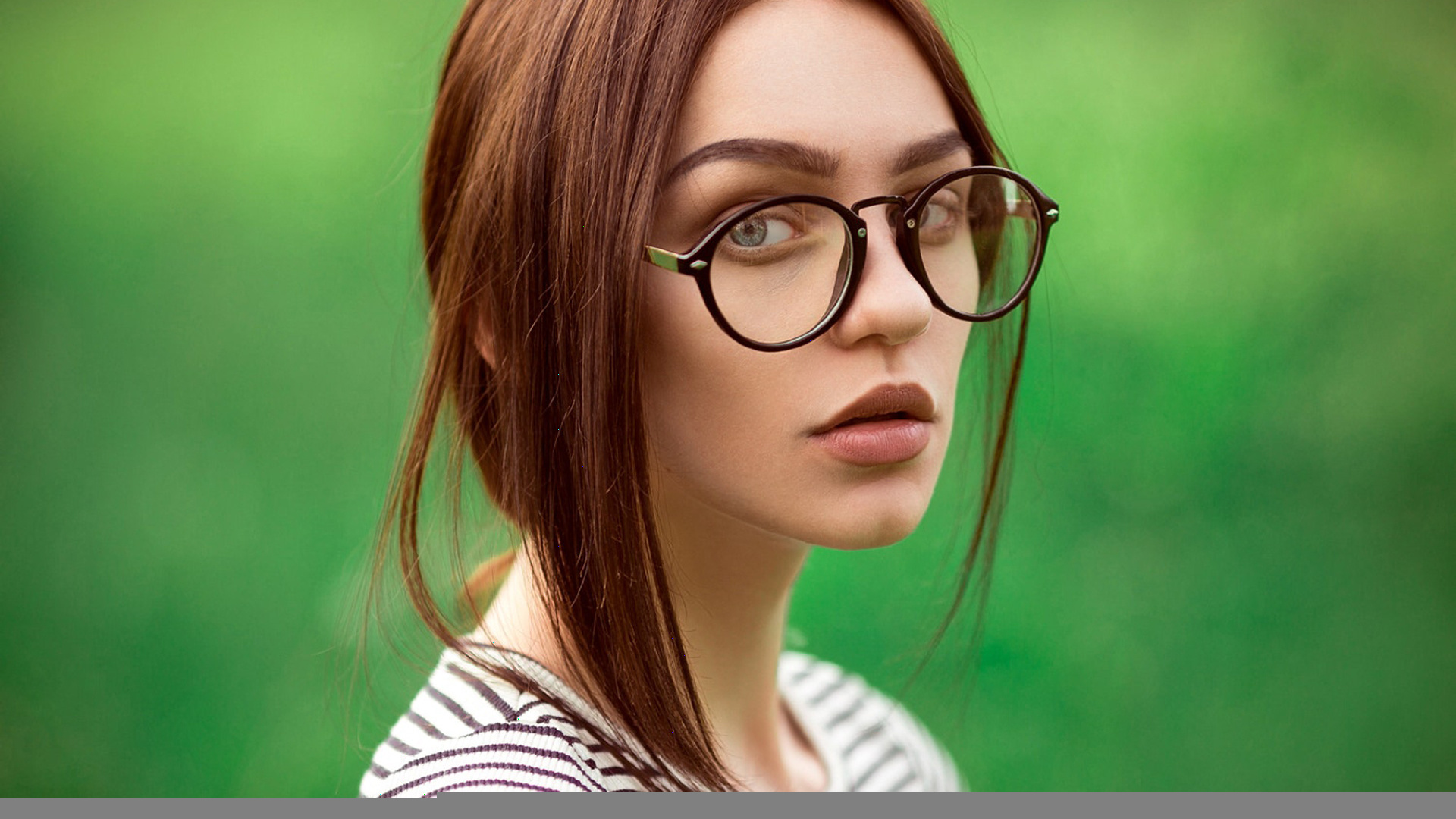 Картинки Women Portrait Face Women Outdoors Depth Of Field Glasses