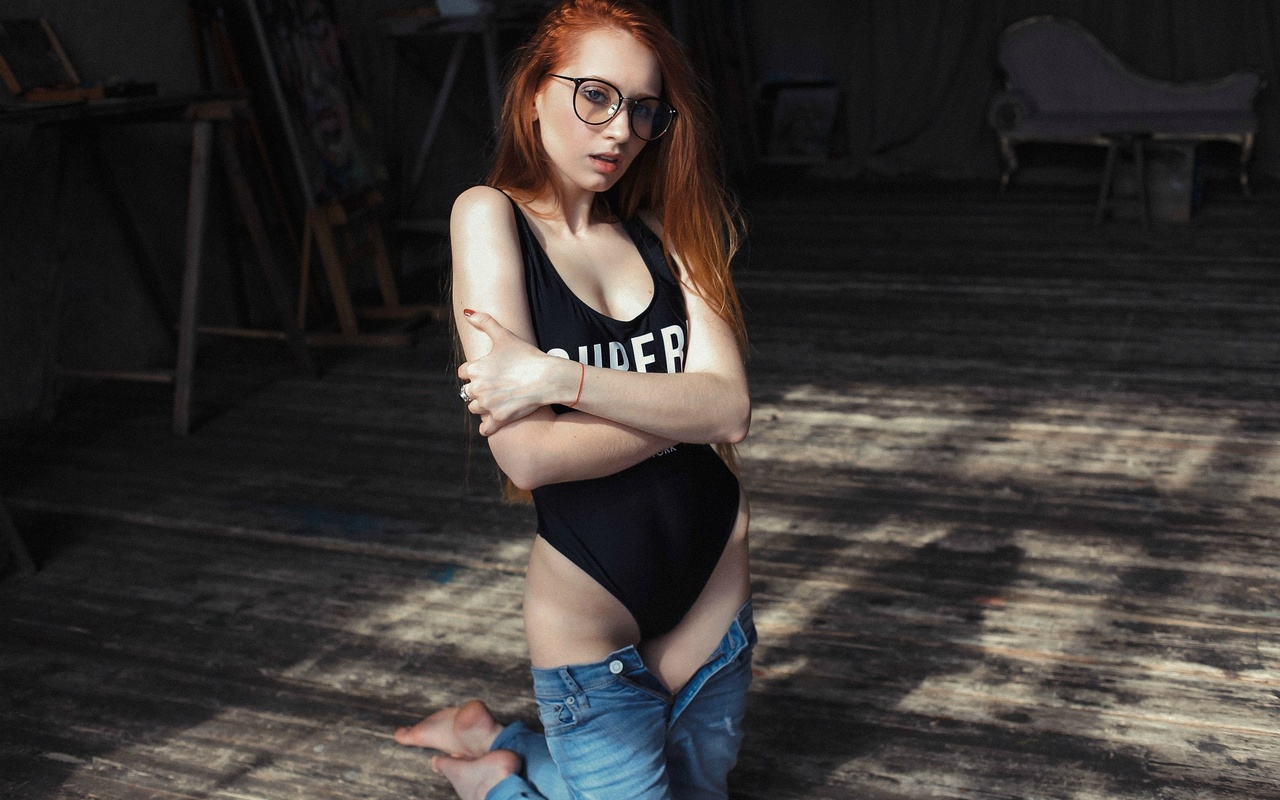 women, redhead, one-piece swimsuit, monokinis, women with glasses, on the floor, kneeling, red nails, pants, jeans, pants down, arms crossed, hips, portrait