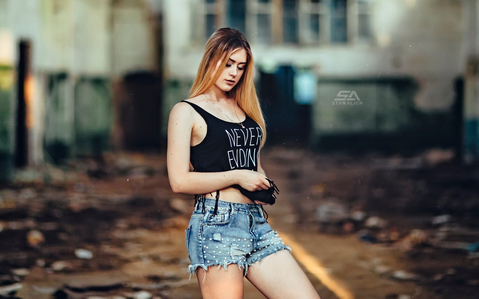 olga demenko, women, brunette, jean shorts, t-shirt, depth of field, blonde, necklace, portrait, abandoned