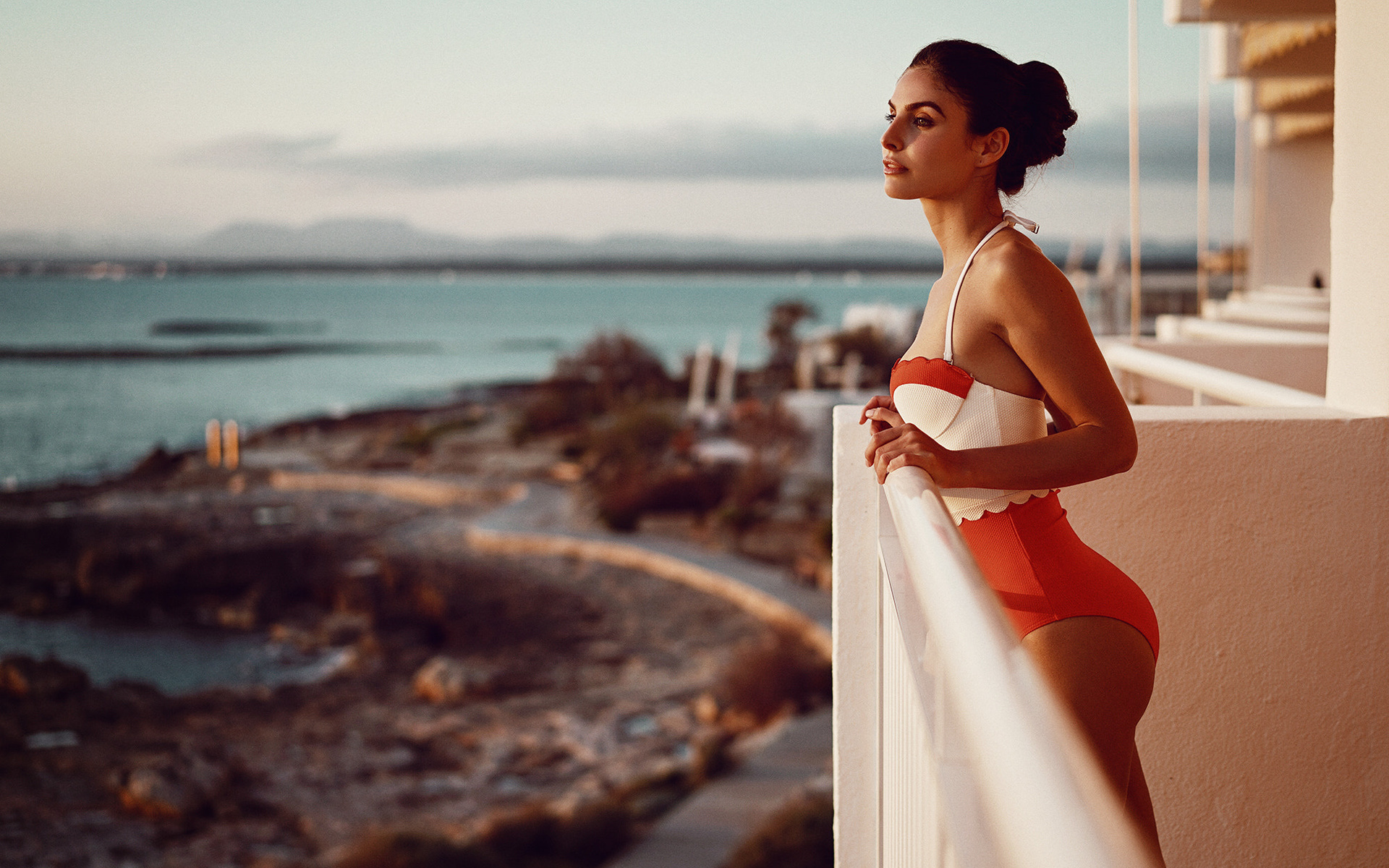 women, sea, balcony, ass, tanned, one-piece swimsuit, looking away, depth of field