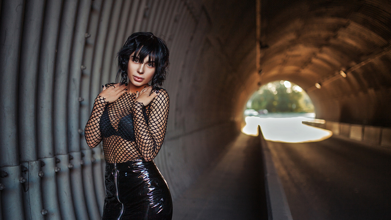 women, portrait, depth of field, bra, black nails, tanned, tunnel, , , , latex