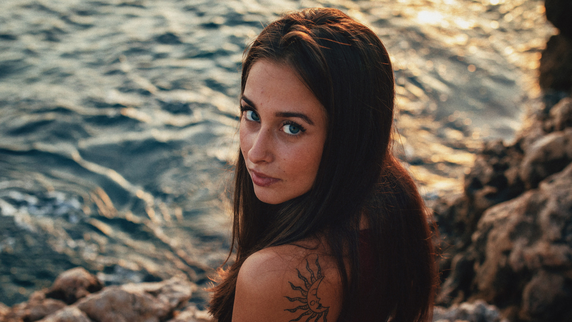 women, face, tattoo, portrait, sea, looking at viewer, blue eyes, depth of field