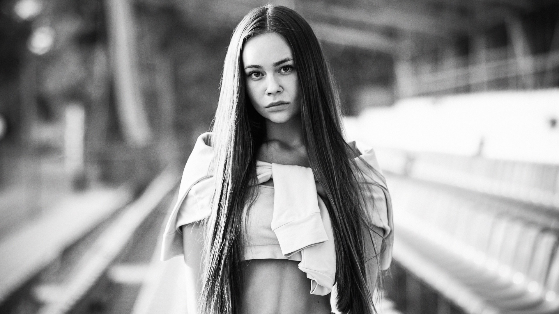 women, portrait, monochrome, jean shorts, long hair, depth of field