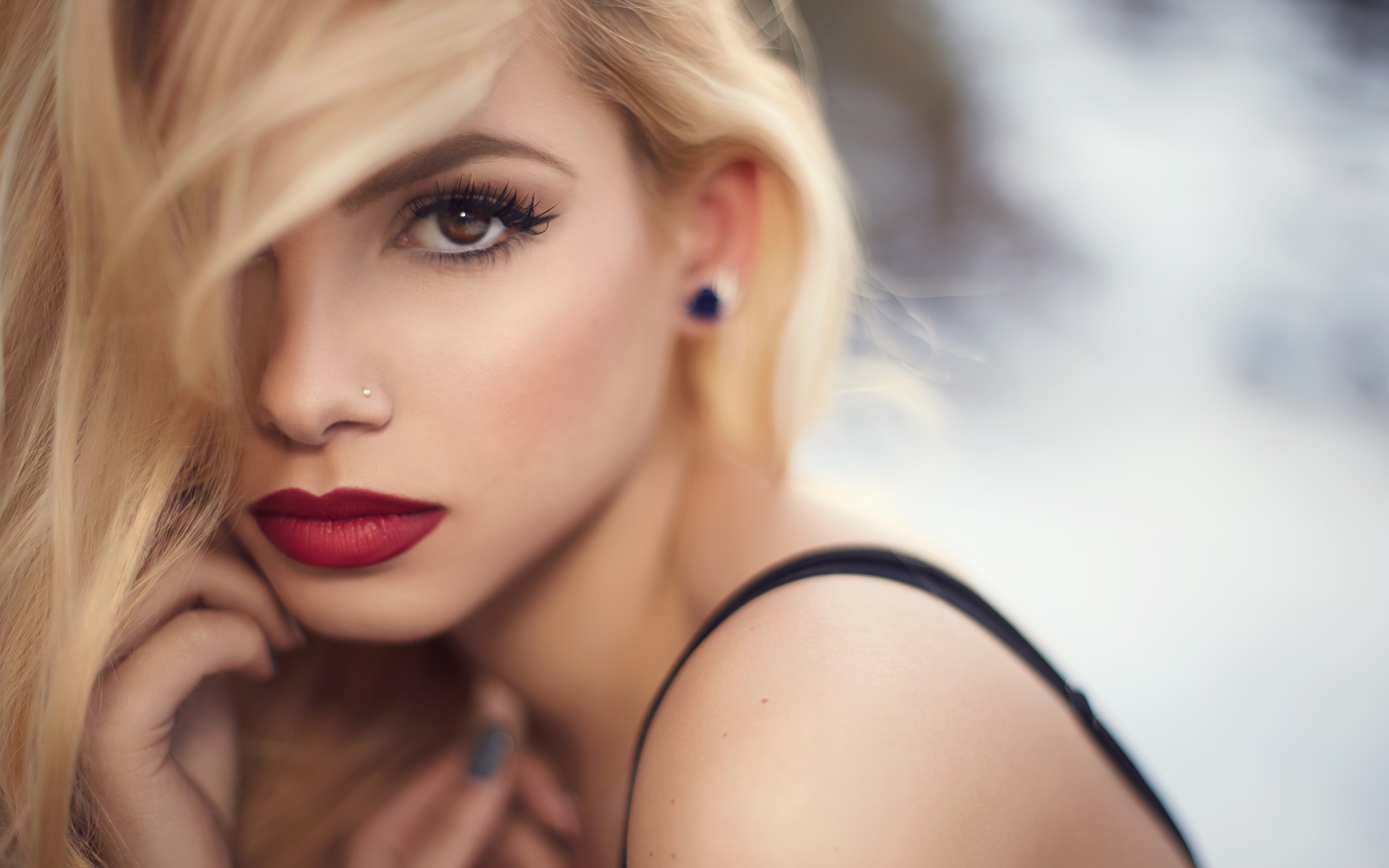 women, blonde, face, portrait, depth of field, red lipstick, pierced nose, &#917&#956&#956&#945&#957&#959&#965&#941&#955&#945 &#922&#959&#965&#954&#955&#953&#957&#959&#965, emmano