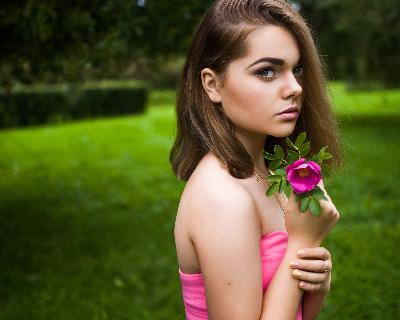 women, face, portrait, flowers, women outdoors, depth of field, necklace