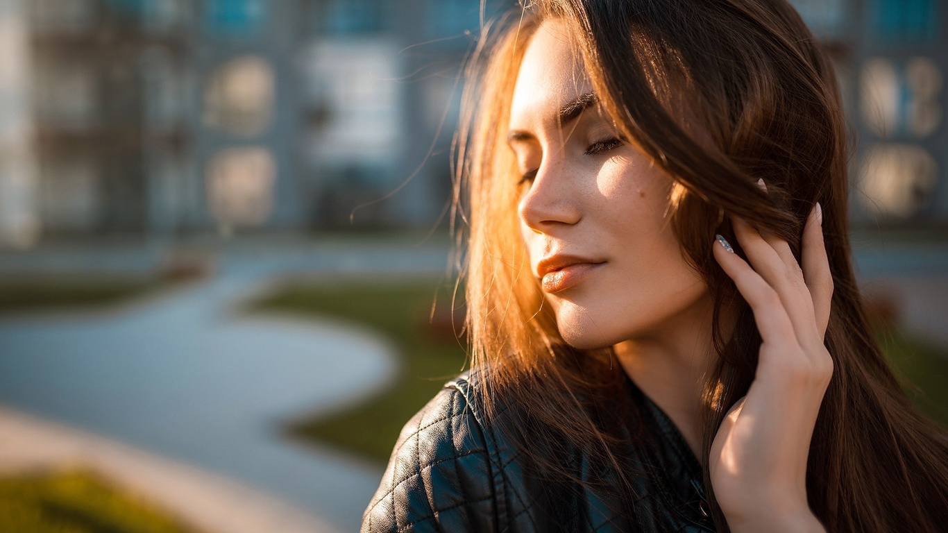 women, portrait, leather jackets, women outdoors, depth of field, black clothing, closed eyes