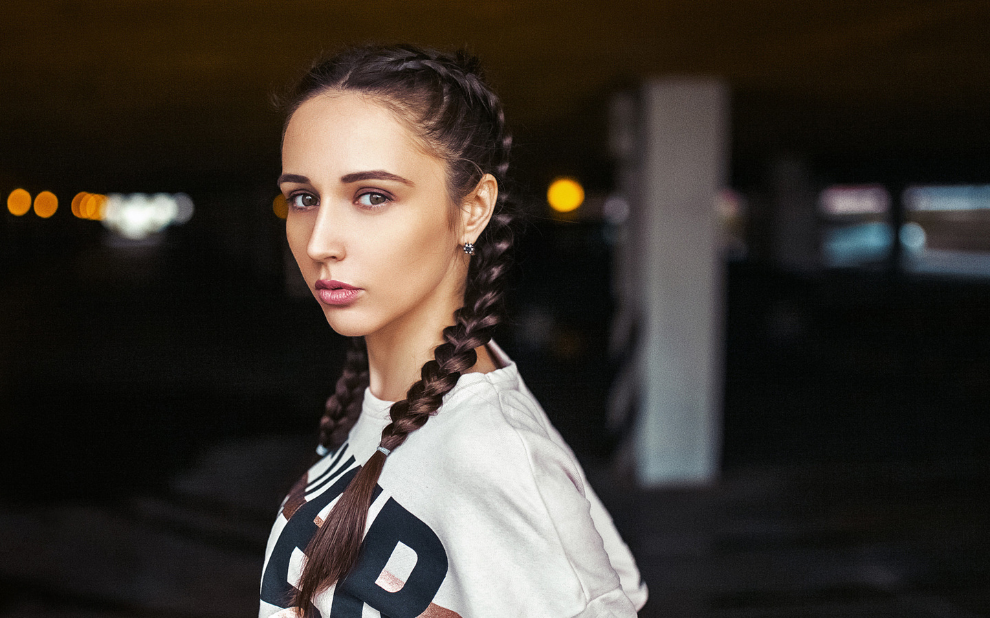 women, pigtails, t-shirt, portrait, depth of field