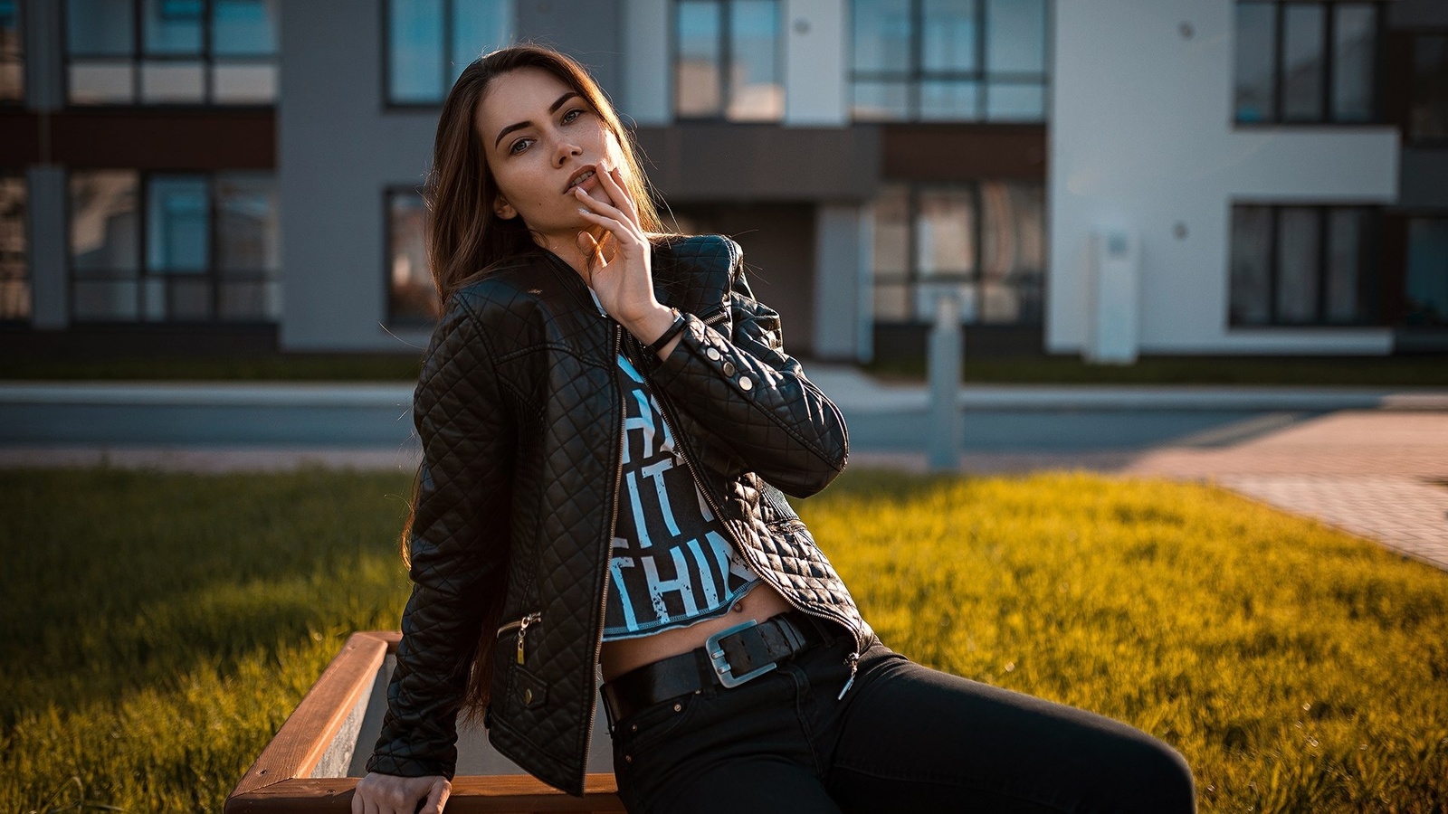 women, portrait, leather jackets, women outdoors, depth of field, black clothing, sitting, finger on lips