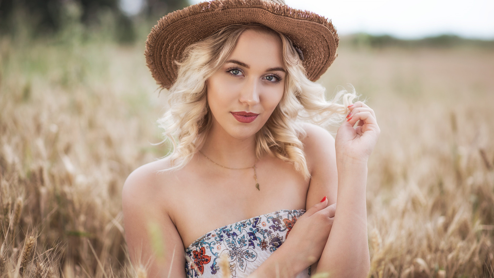 women, blonde, hat, portrait, red nails, depth of field, necklace, women outdoors