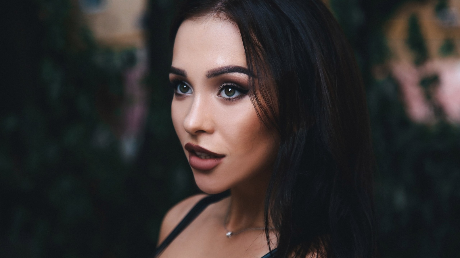 women, face, portrait, necklace, depth of field, looking away