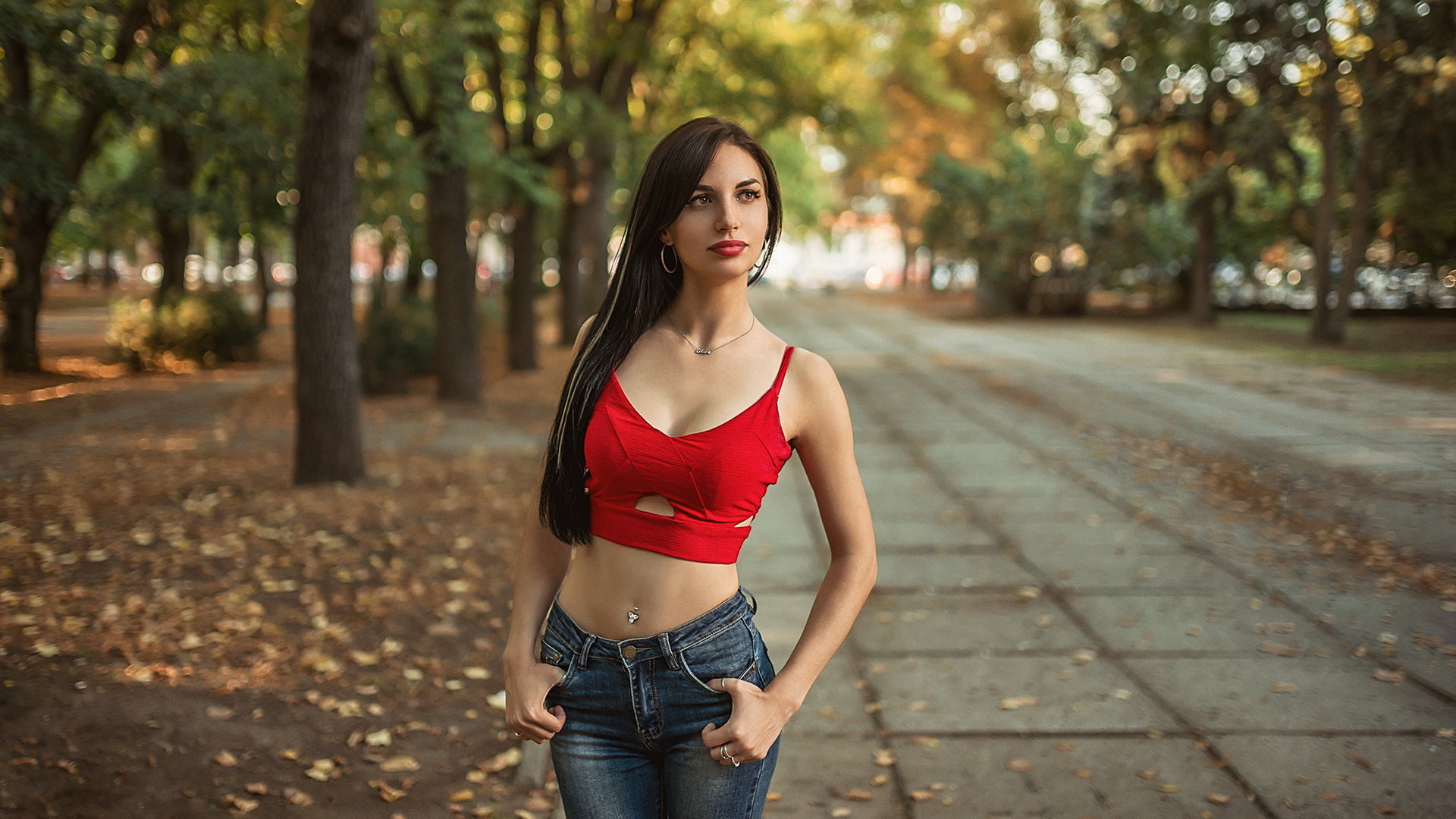 women, portrait, brunette, belly, pierced navel, jeans, depth of field, trees, women outdoors, necklace, red lipstick, looking away