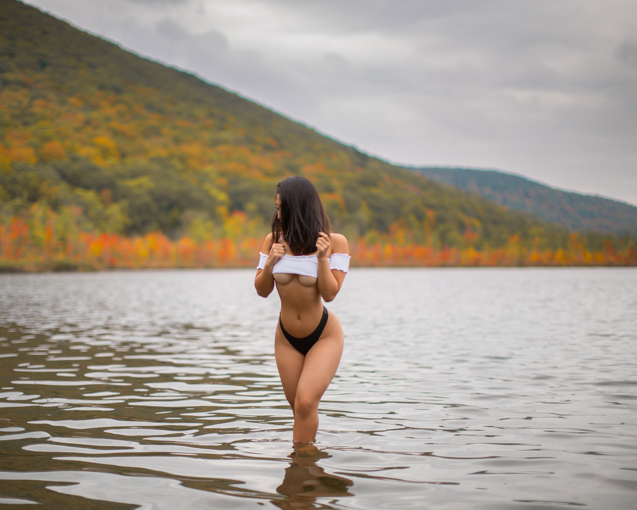 women, tanned, belly, underboob, swimwear, mountains, water, hips, women outdoors, boobs, depth of field