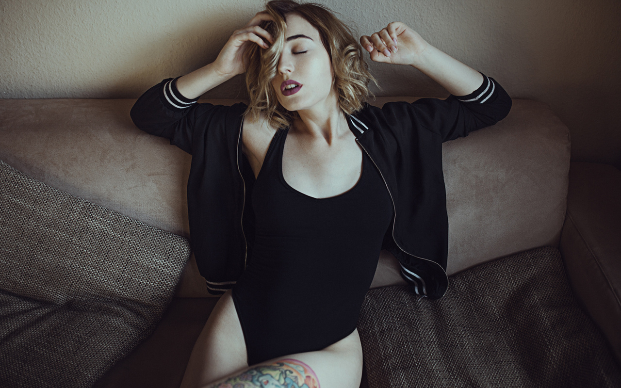 women, blonde, portrait, tattoo, closed eyes, couch, sweater, monokinis