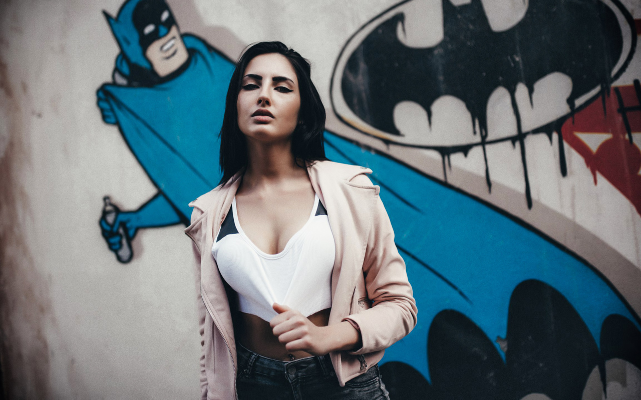 women, portrait, pierced navel, eyeliner, sweater, wall, graffiti, jeans