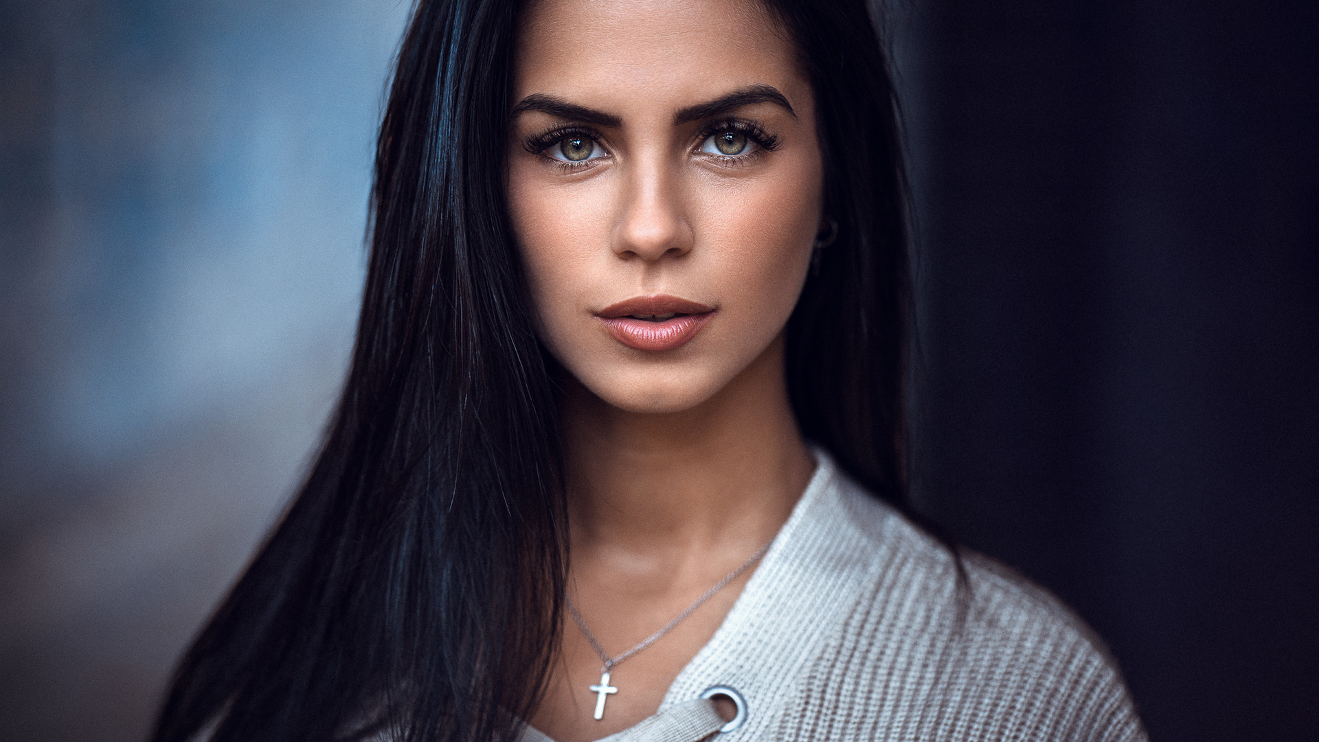 marlen valderrama alvarez, women, portrait, face, necklace, anatoli oskin