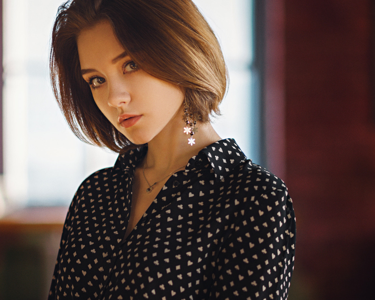 women, portrait, face, sergey fat, depth of field, necklace