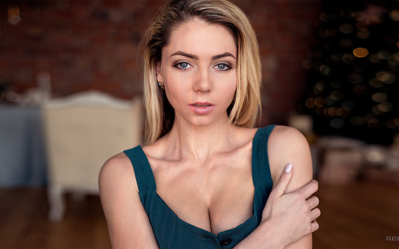 women, blonde, depth of field, portrait