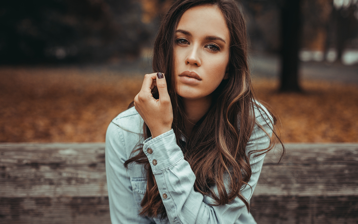 women, face, portrait, depth of field, trees, women outdoors, painted nails, shirt