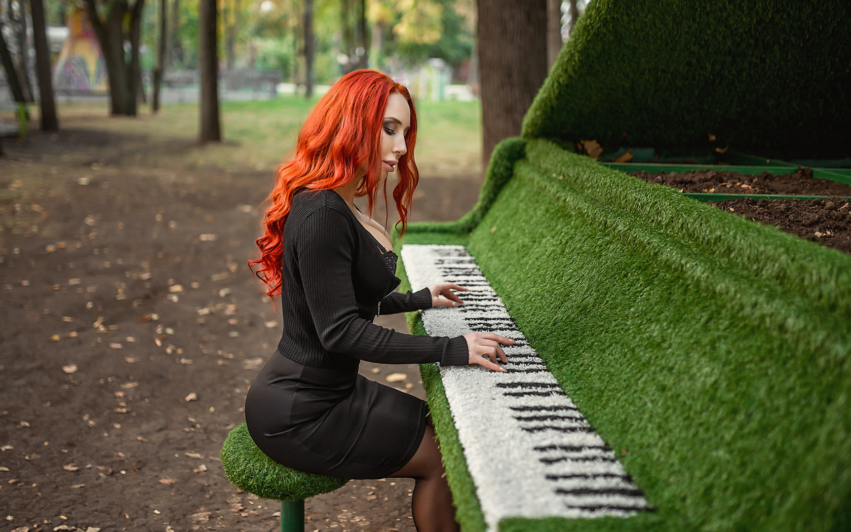 women, redhead, black clothing, trees, sitting, brunette, skirt, depth of field, women outdoors, piano, tattoo