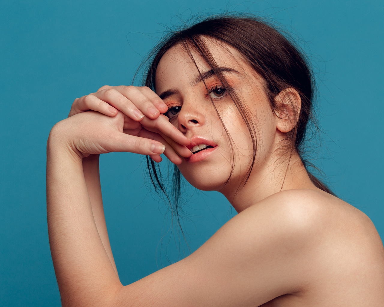 women, portrait, bare shoulders, simple background, face, finger on lips