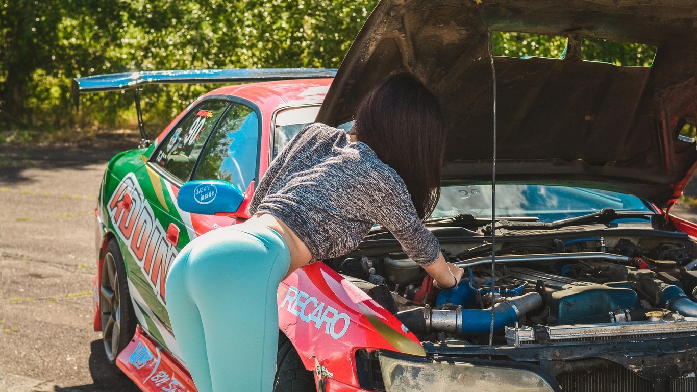 women, yoga pants, ass, women with cars, brunette, back, car, sweater, arched back