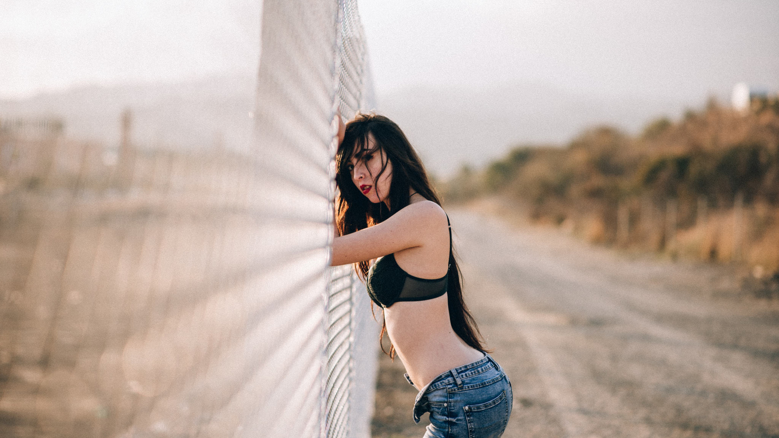 women, jeans, depth of field, belly, women outdoors, black bras, long hair, nose rings, red lipstick