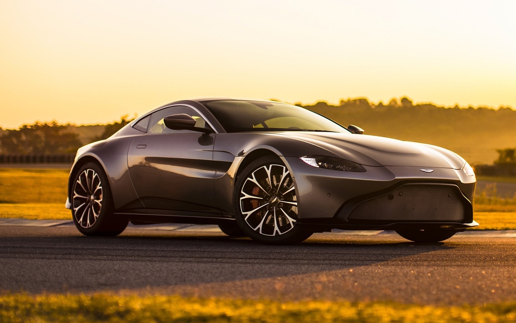 aston martin, 