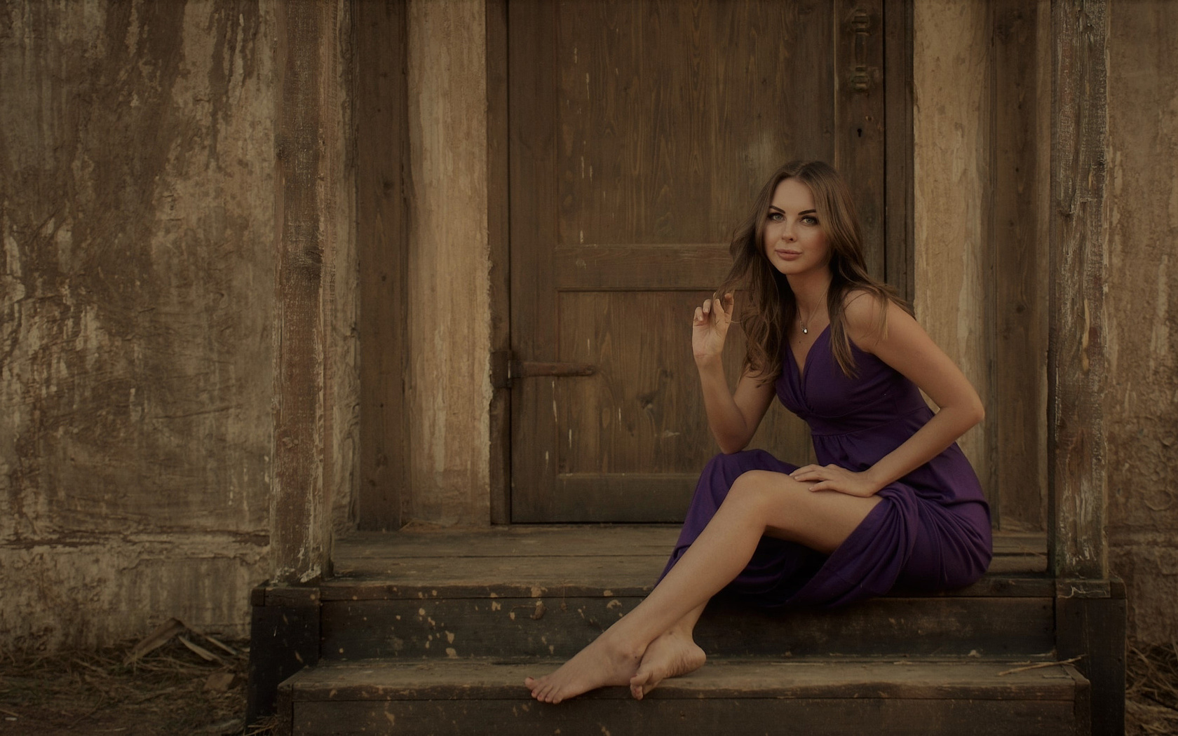 women, portrait, purple dresses, sitting, brunette, necklace, door