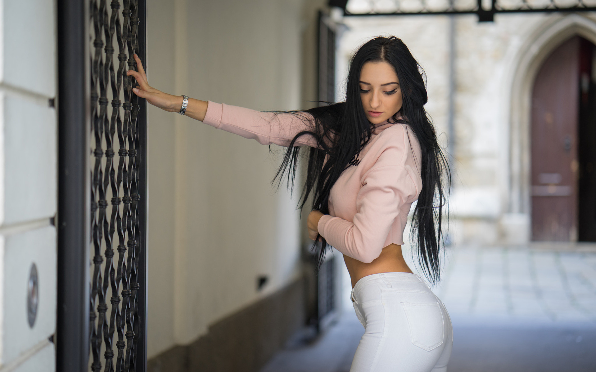 women, black hair, long hair, jeans, belly, portrait