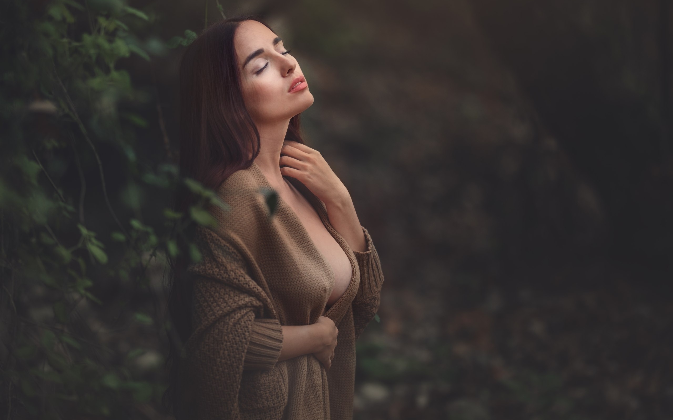 women, closed eyes, boobs, depth of field, women outdoors, nipple through clothing, portrait