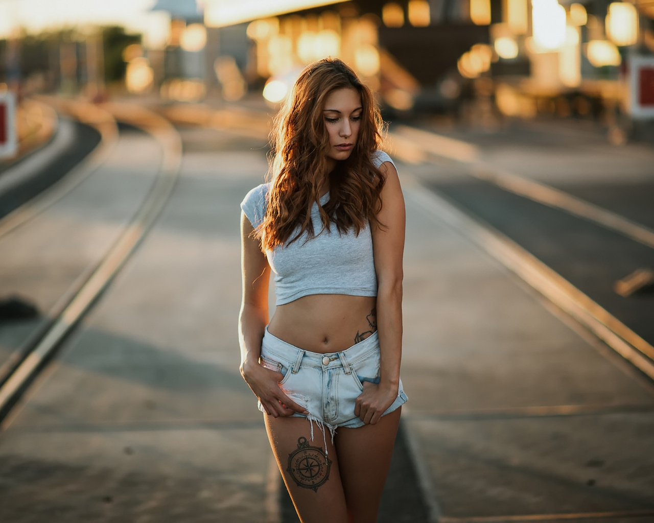 victoria ryzhevolosaya, women, tanned, tattoo, belly, jean shorts, depth of field, women outdoors, nose rings, , 