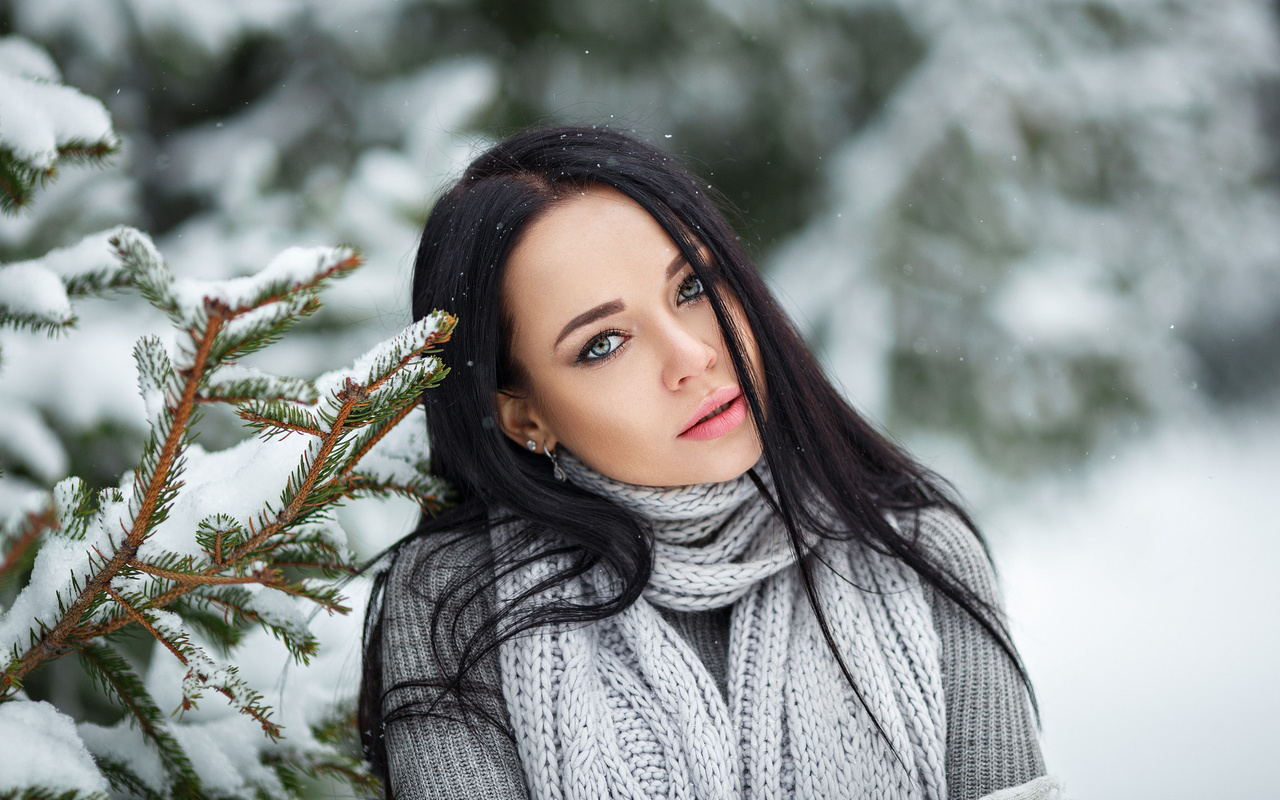 angelina petrova, women, snow, scarf, denis petrov, depth of field, women outdoors, portrait