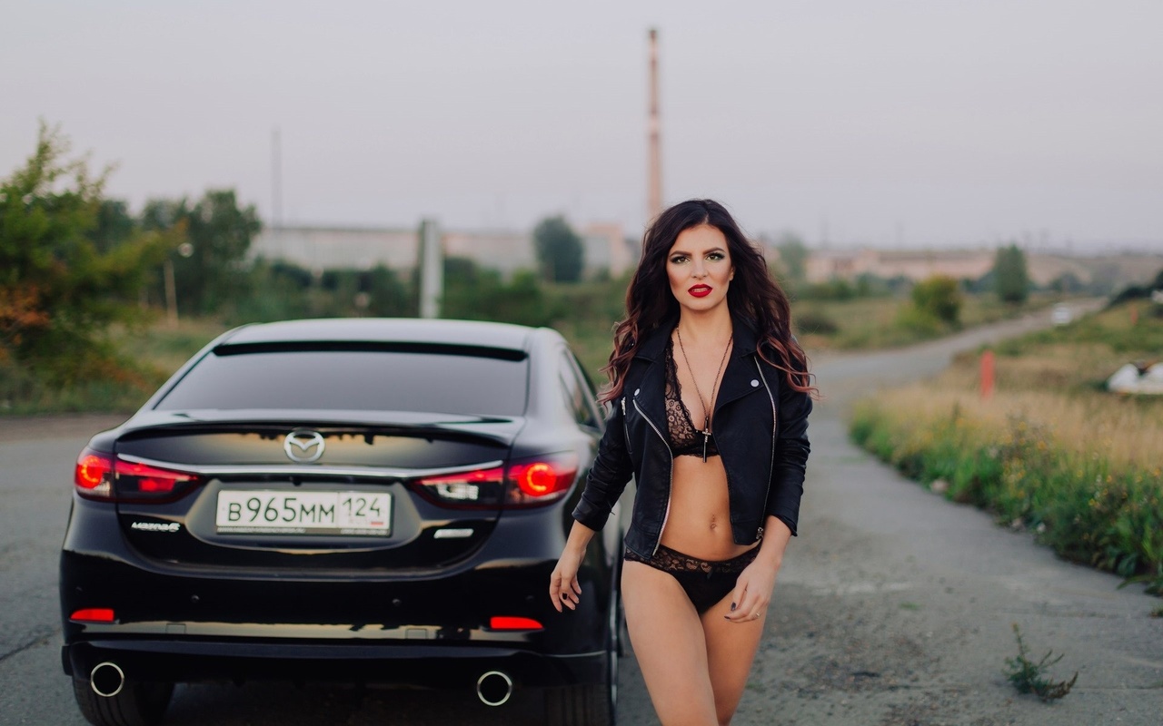 women, road, brunette, black lingerie, red lipstick, women outdoors, women with cars, belly, portrait, leather jackets, necklace, depth of field, black nails