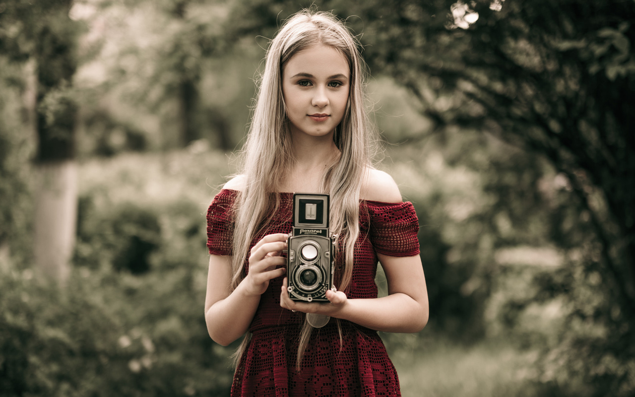 women, camera, blonde, red dress, depth of field, portrait, women outdoors