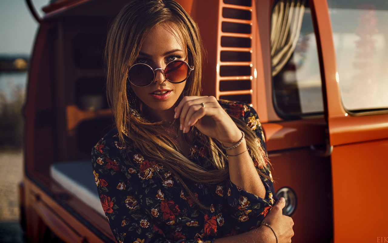 women, blonde, face, portrait, women outdoors, women with glasses, sunglasses, car