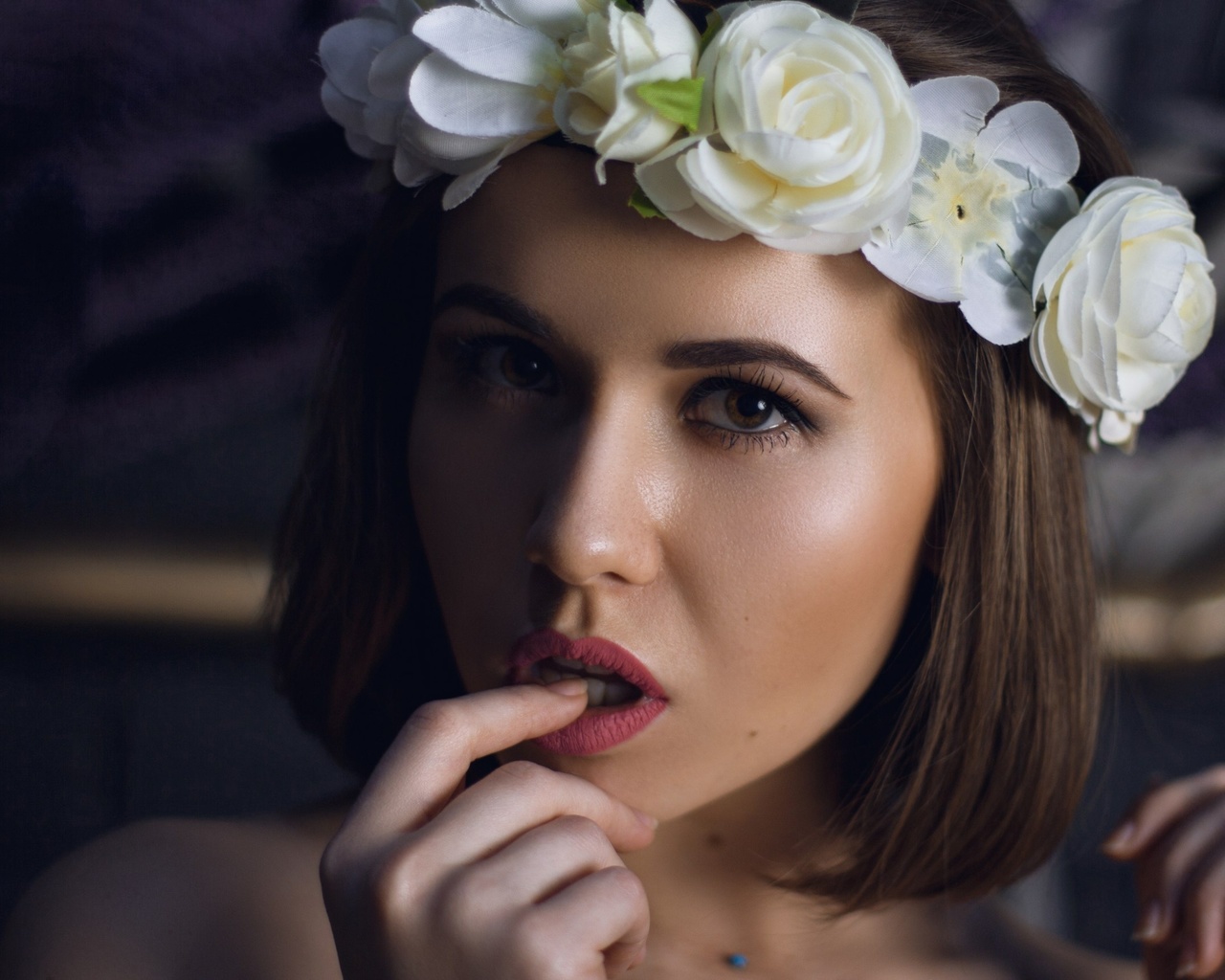 women, crown, flowers, face, portrait, bricks, finger on lips