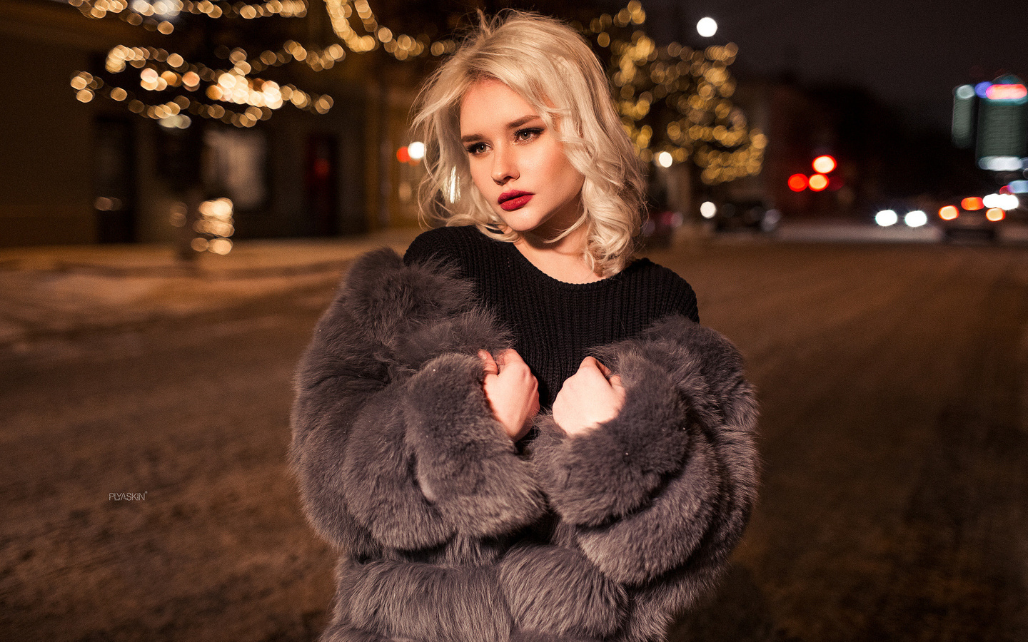 women, blonde, fur, bokeh, portrait, street, looking away, women outdoors, red lipstick, 