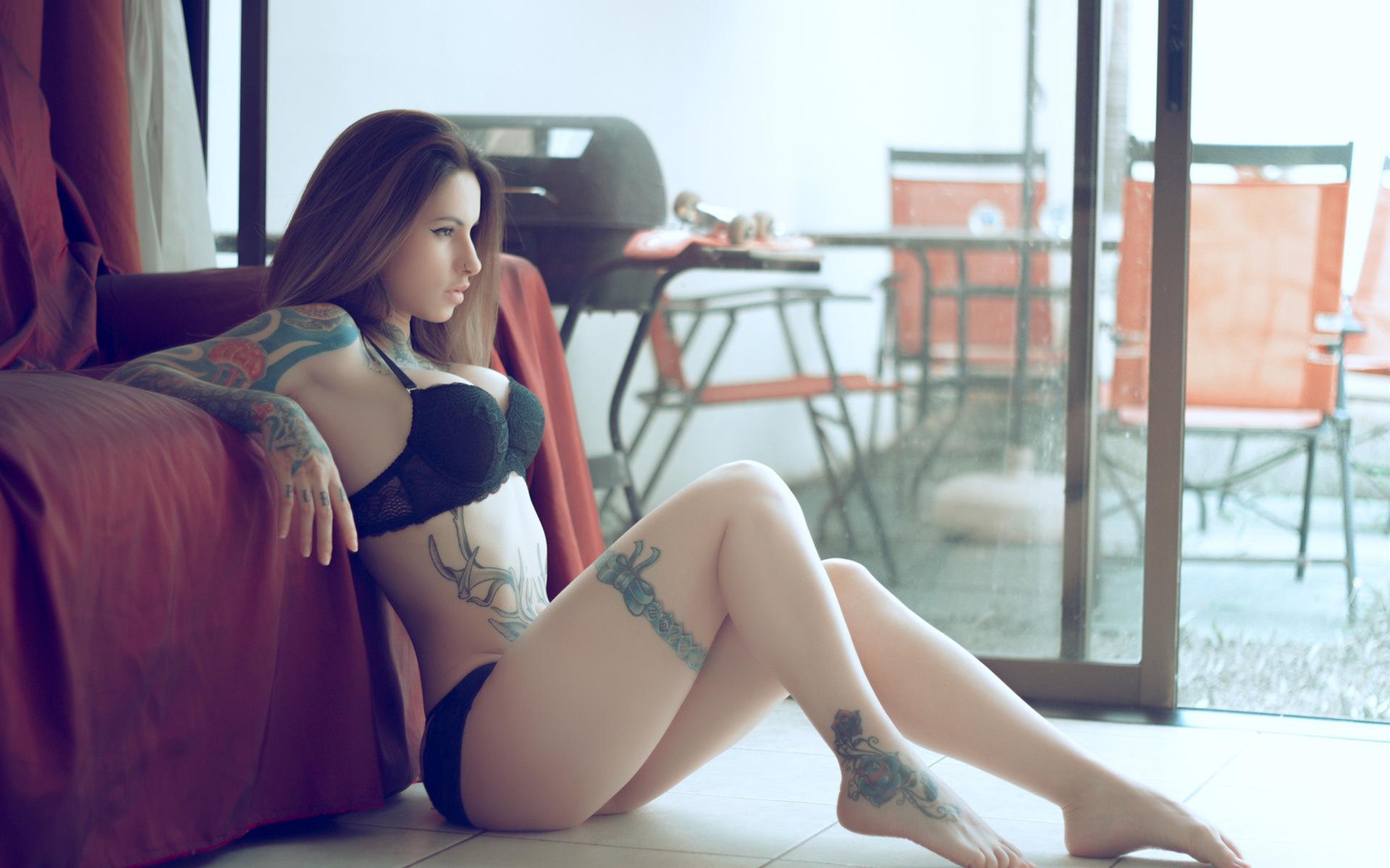 women, sitting, tattoo, looking away, ass, nose rings, on the floor, eyeliner, black lingerie, brunette, costa rica model