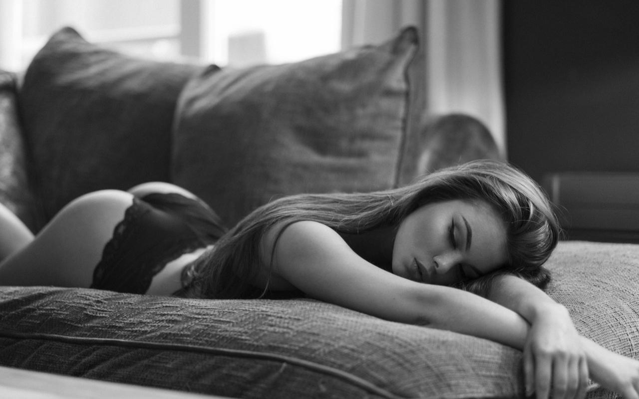 women, eyeliner, black lingerie, ass, couch, lying on front, closed eyes, monochrome, long hair