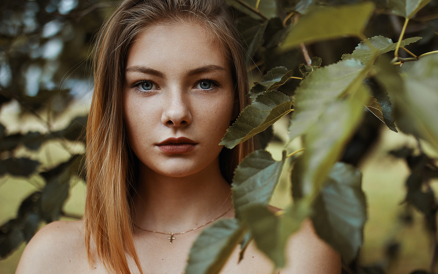 women, blonde, portrait, necklace, gray eyes