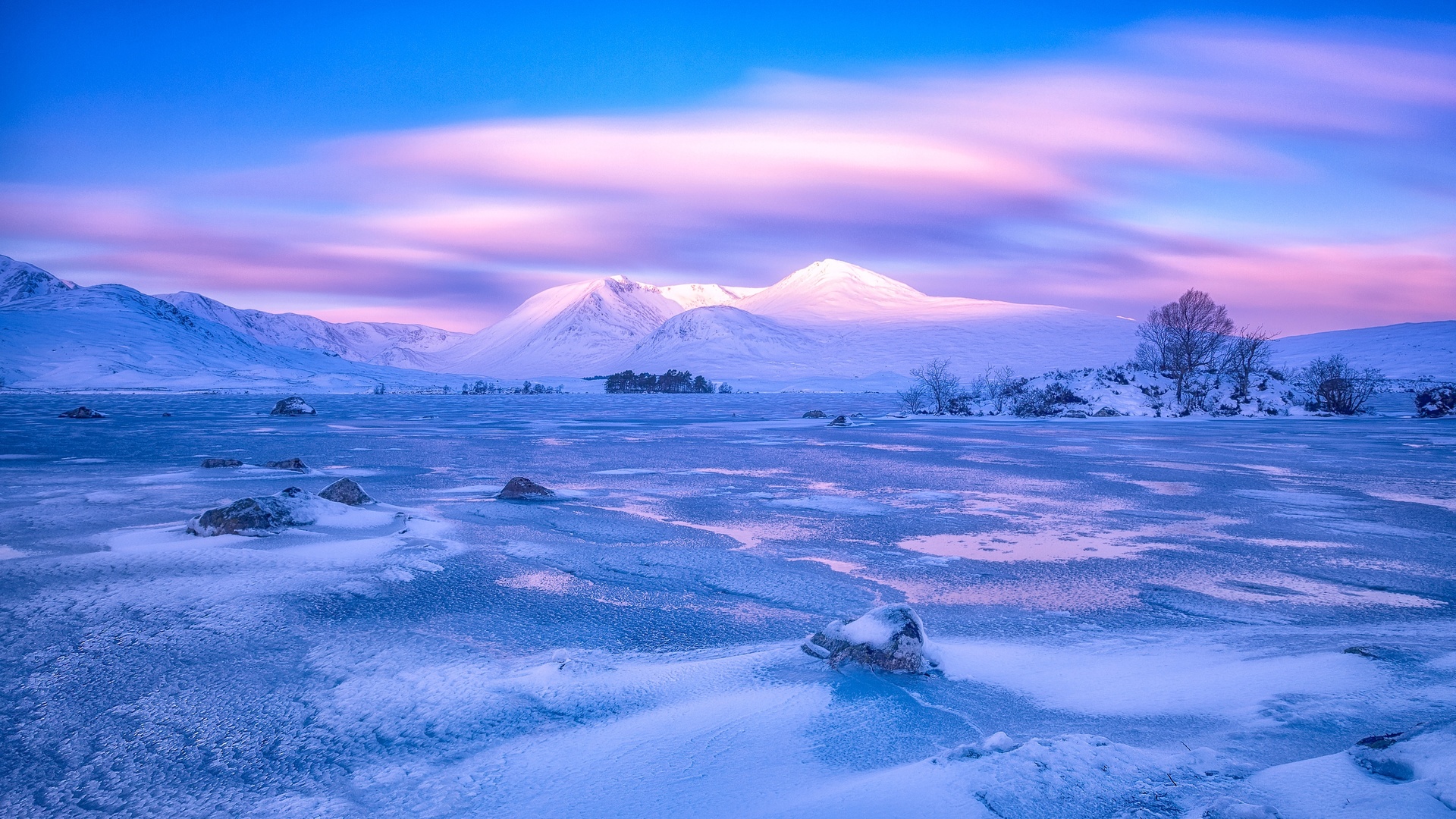 clouds, swamp, plain, ice, rannoch moor, scotland, trees, winter, mountains, snow, stones