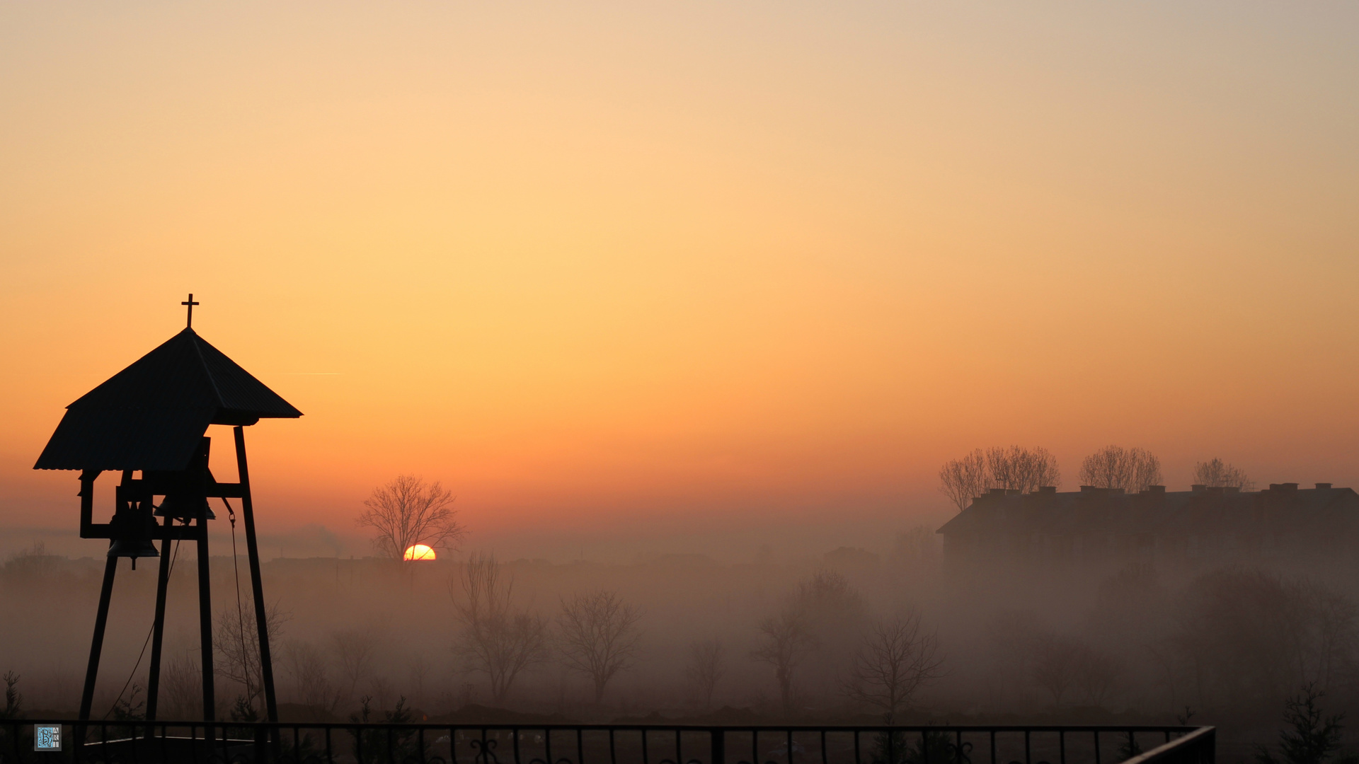 bart, ,  , , , , , , , , , , , sunrise, morning, fog, city, bell, church, bell tower, sun, horizon, trees, fence, , , , , , , , 