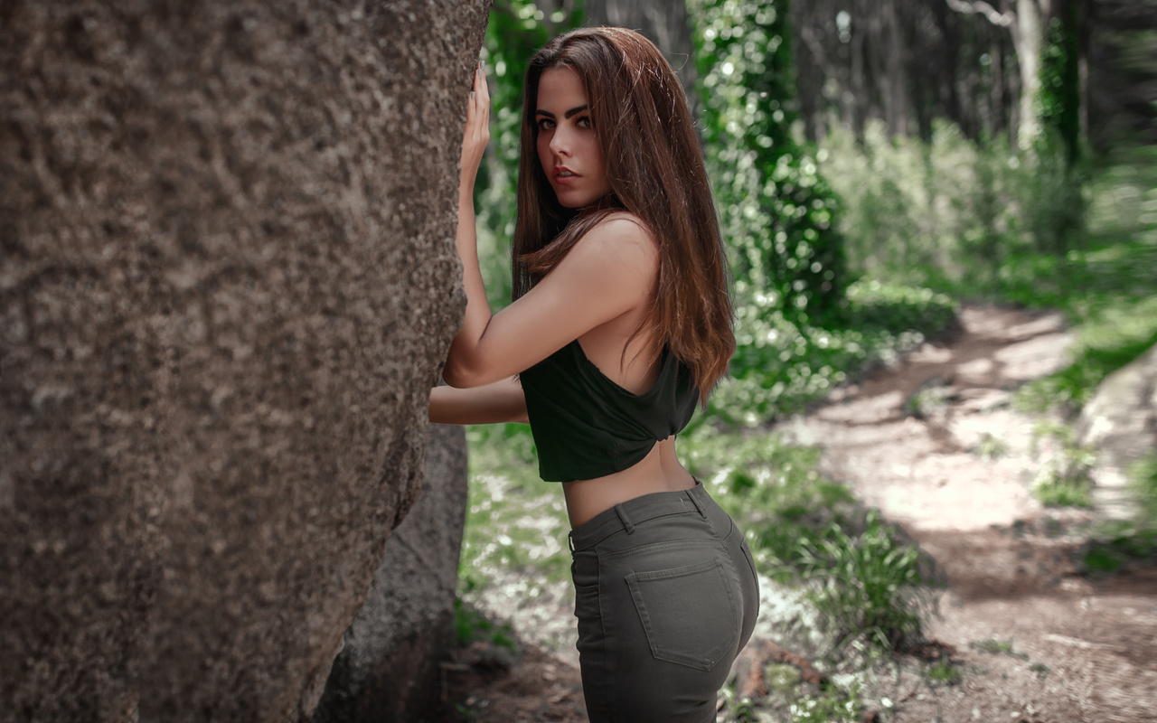 women, jeans, portrait, brunette, depth of field, women outdoors