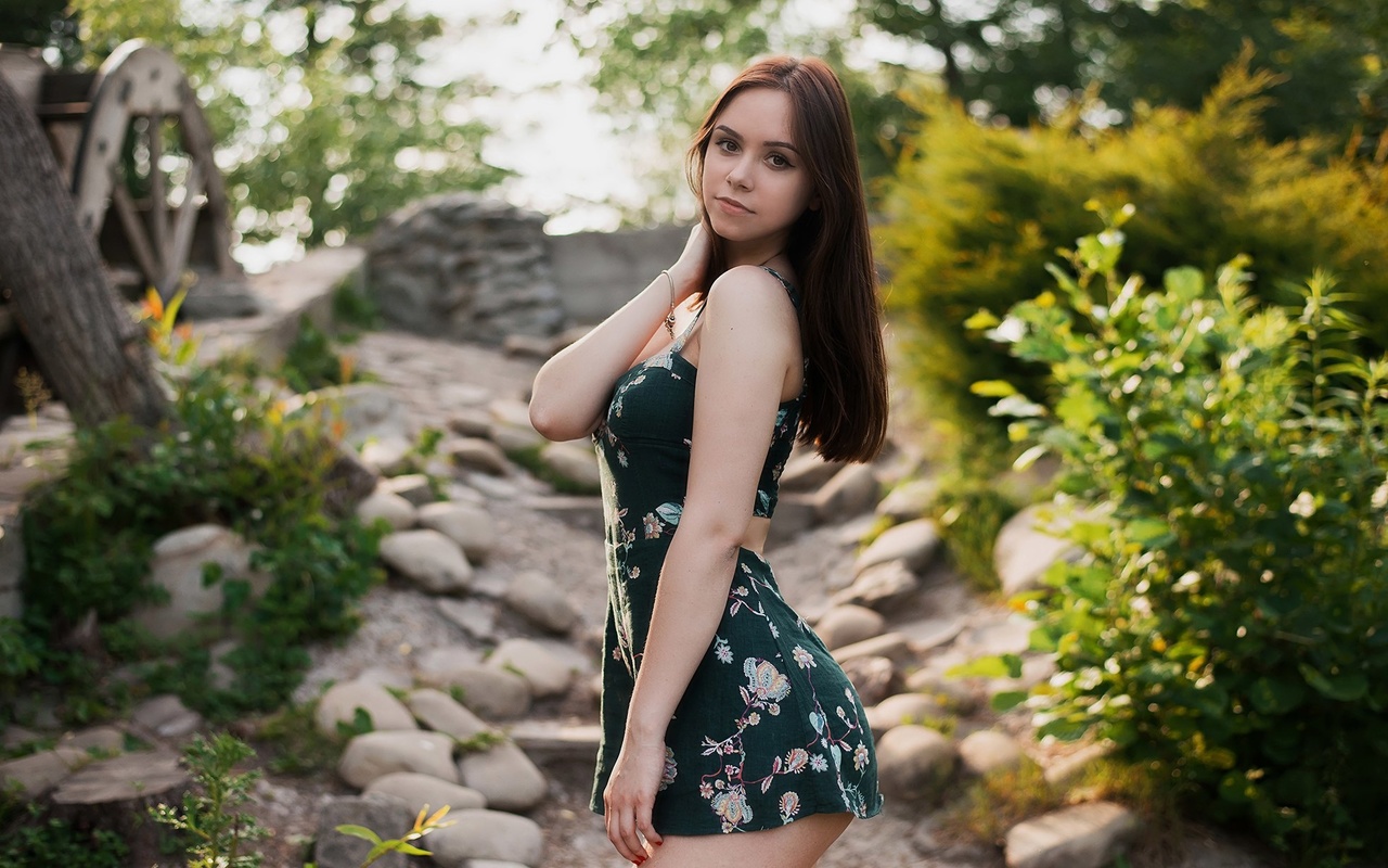 women, portrait, dress, women outdoors, brunette, red nails, ass, depth of field, stones