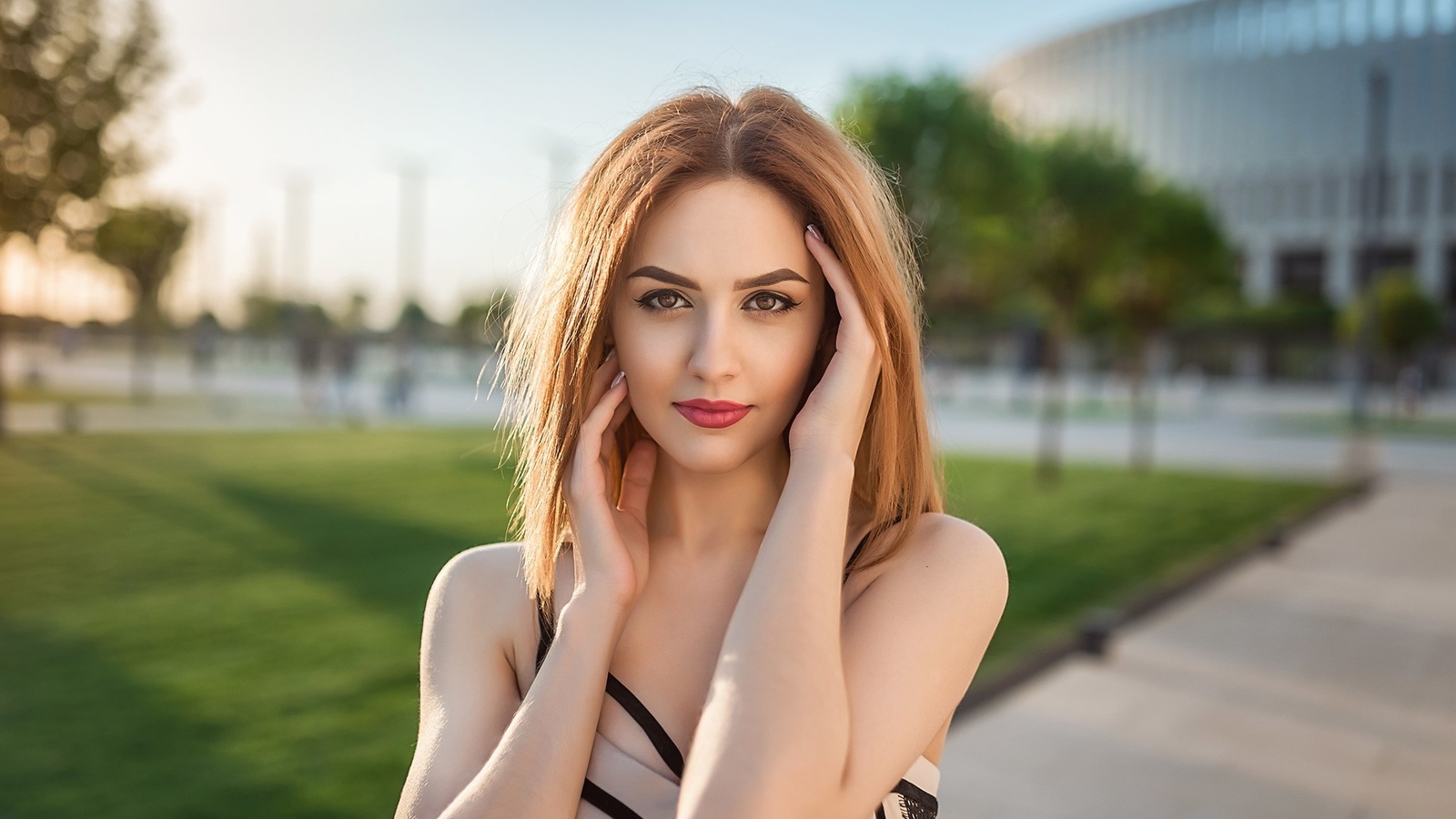 women, blonde, dress, red lipstick, women outdoors, portrait, depth of field