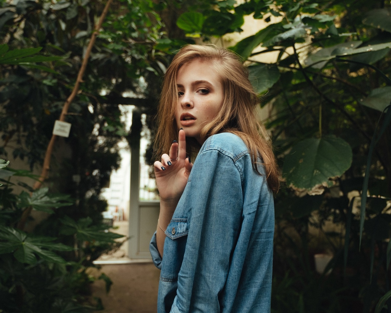 women, face, portrait, women outdoors, denim shirt, painted nails