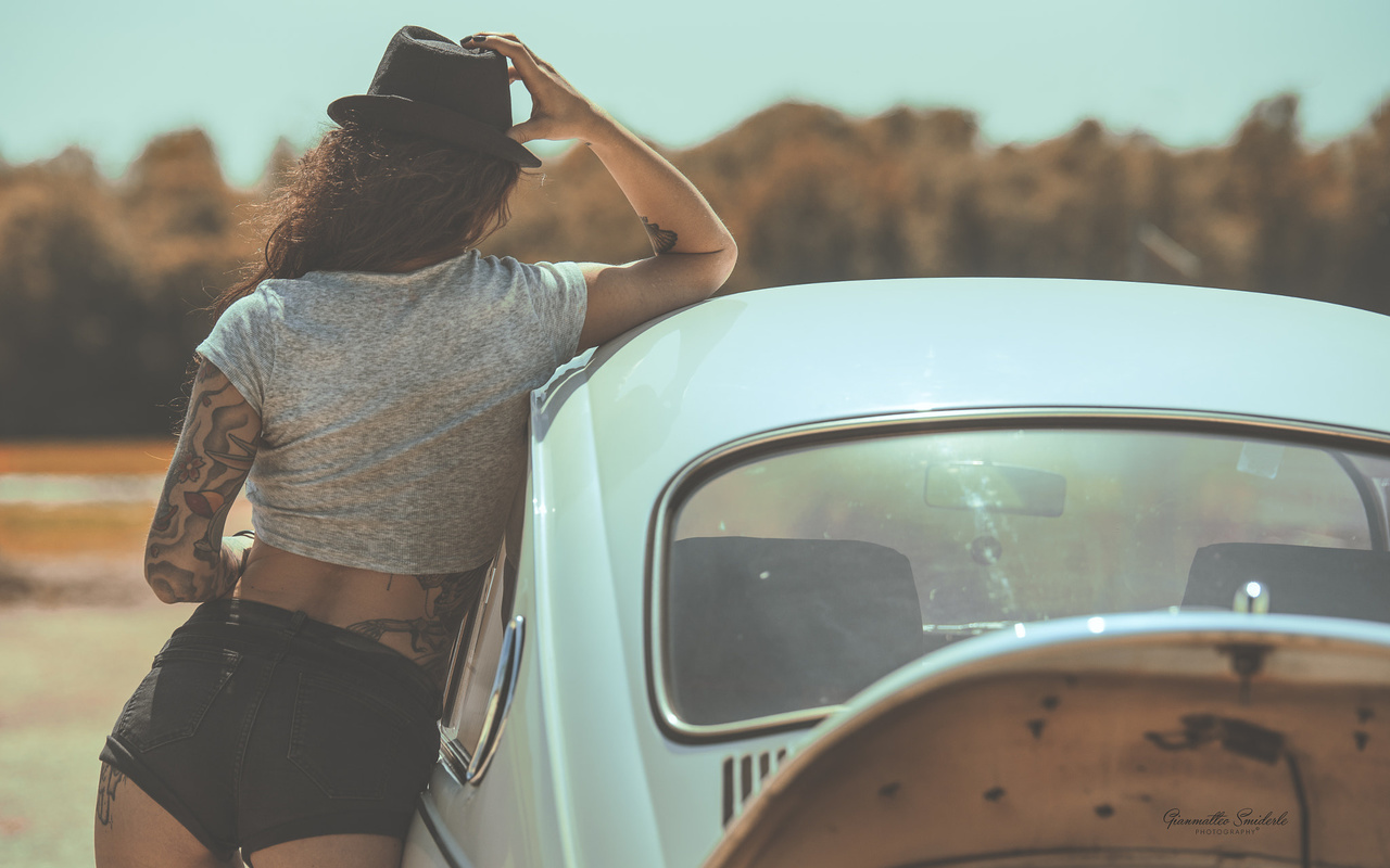 women, hat, ass, jean shorts, the gap, tattoo, women with cars, tanned, back, women outdoors