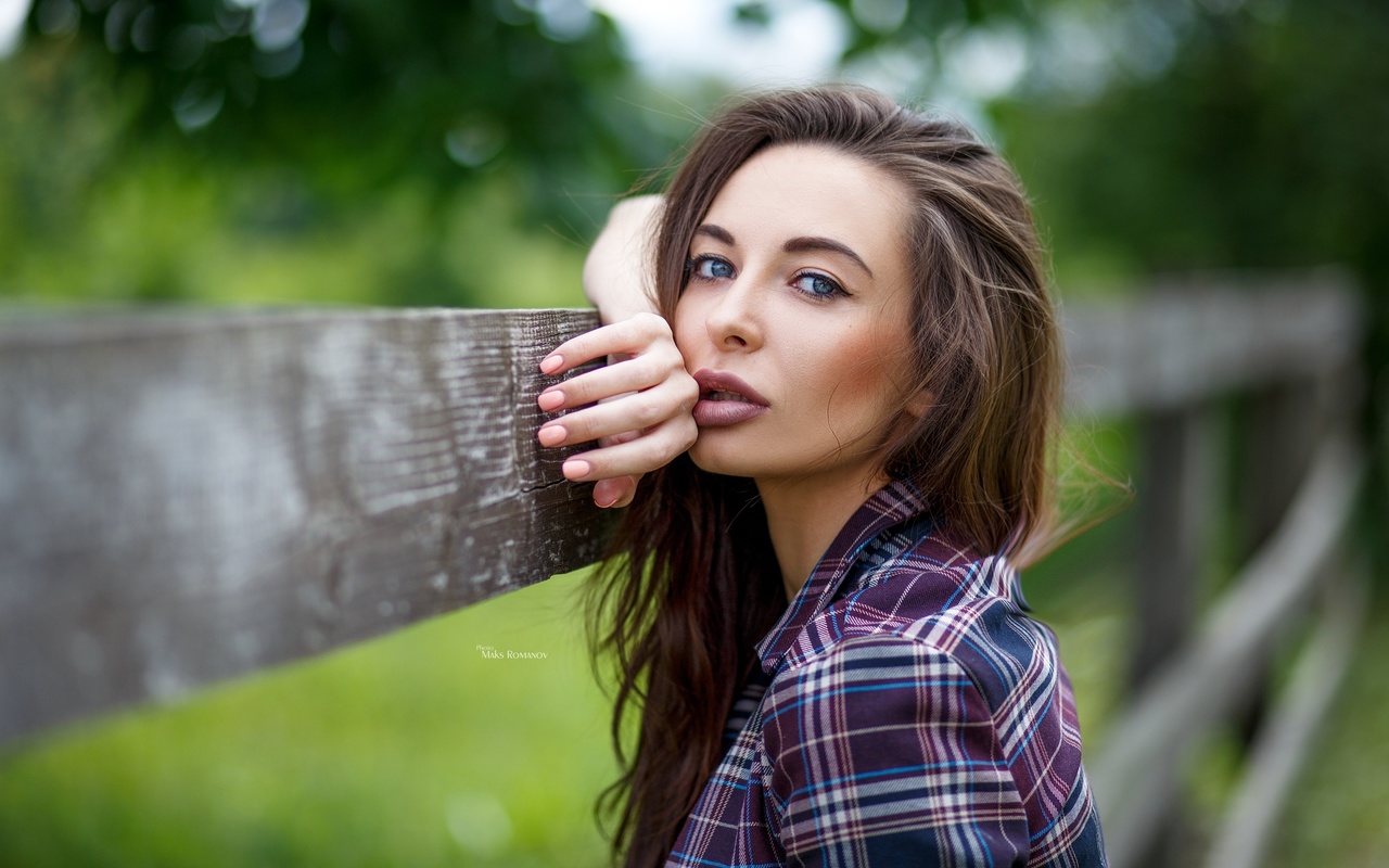 women, portrait, blue eyes, pink nails, maksim romanov, plaid shirt, women outdoors